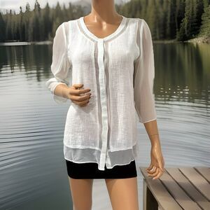 Miilla Blouse White size small 3/4 sleeves